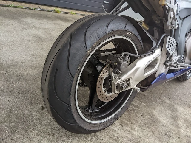 Motor, honda, cbr1000rr, 2005 - afbeelding 40 van  69