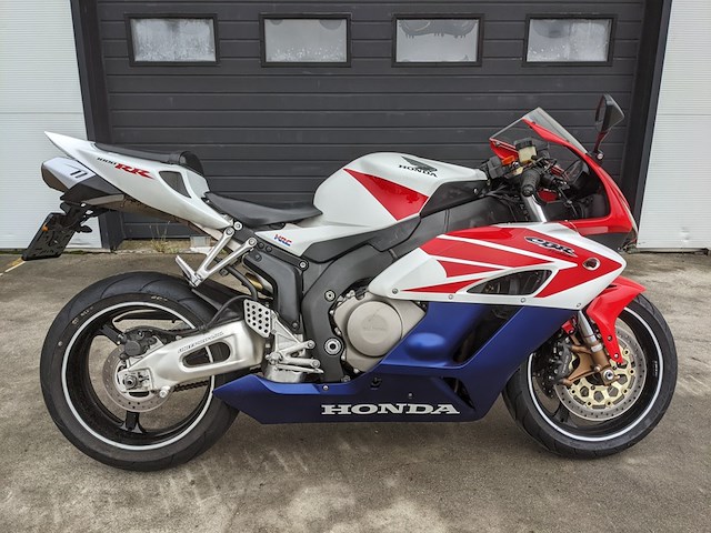Motor honda, cbr1000rr, 2005 - afbeelding 2 van  69