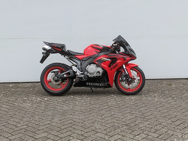 Motor honda, cbr1000rr, 2006 - afbeelding 1 van  51