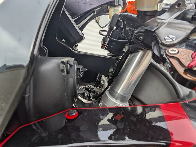 Motor honda, cbr1000rr, 2006 - afbeelding 13 van  51