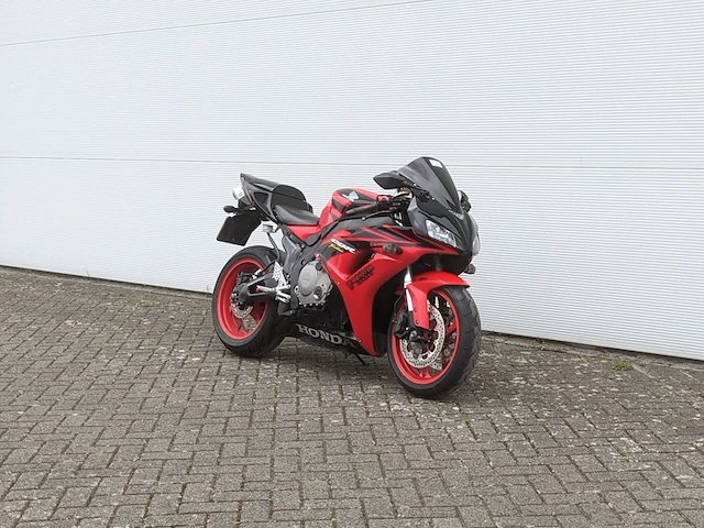 Motor honda, cbr1000rr, 2006 - afbeelding 12 van  51