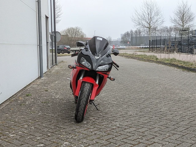 Motor honda, cbr1000rr, 2006 - afbeelding 23 van  51