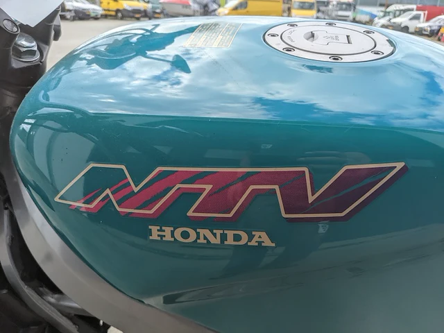 Motor, honda, ntv 650, 1996 - afbeelding 43 van  50