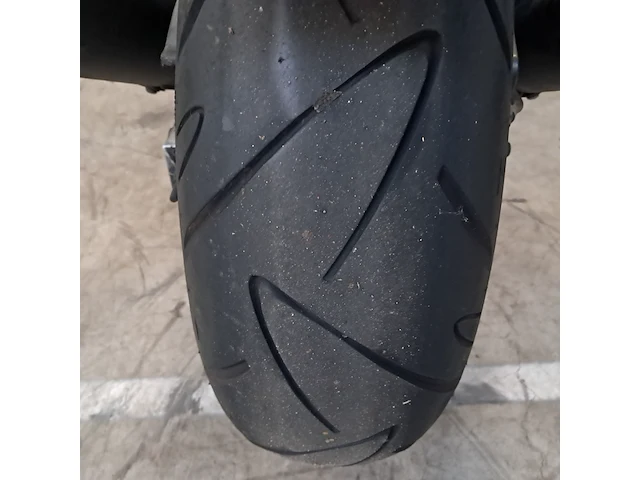Motor, honda, sport cbr1000f, 1992 - afbeelding 17 van  78