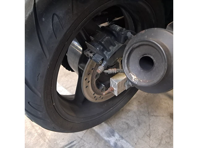 Motor, honda, sport cbr1000f, 1992 - afbeelding 61 van  78