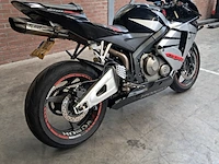 Motor, honda, sport cbr600 rr, 2005 - afbeelding 23 van  39
