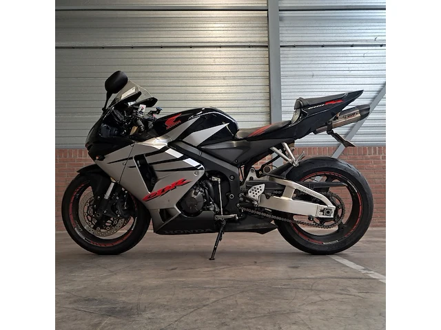 Motor, honda, sport cbr600 rr, 2005 - afbeelding 34 van  39