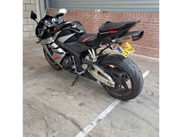 Motor, honda, sport cbr600 rr, 2005 - afbeelding 36 van  39