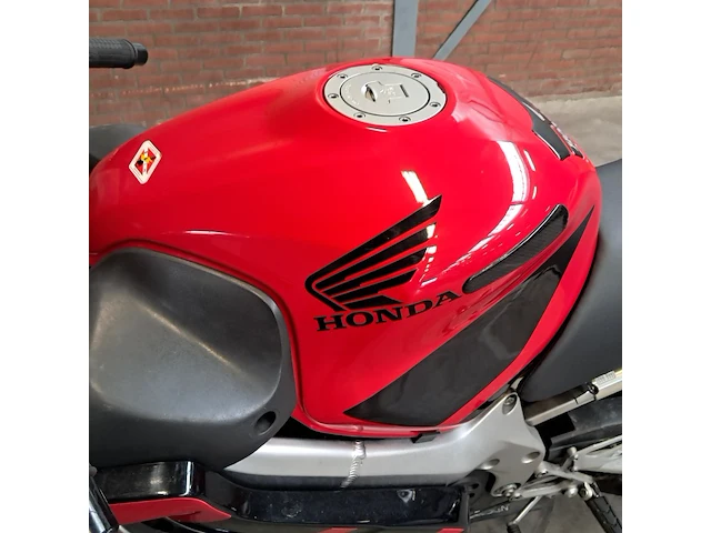 Motor, honda, sport cbr600f, 2006 - afbeelding 10 van  88