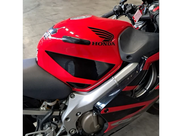 Motor, honda, sport cbr600f, 2006 - afbeelding 16 van  88