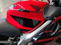 Motor, honda, sport cbr600f, 2006 - afbeelding 16 van  88