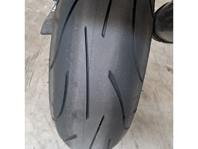 Motor, honda, sport cbr600f, 2006 - afbeelding 35 van  88