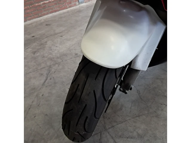 Motor, honda, sport cbr600f, 2006 - afbeelding 36 van  88