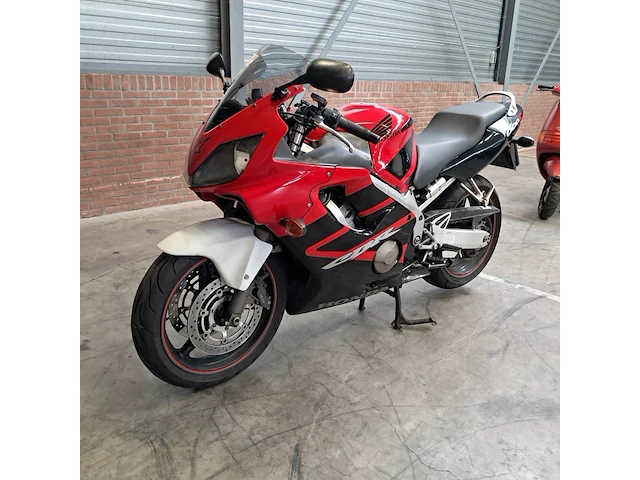 Motor, honda, sport cbr600f, 2006 - afbeelding 45 van  88