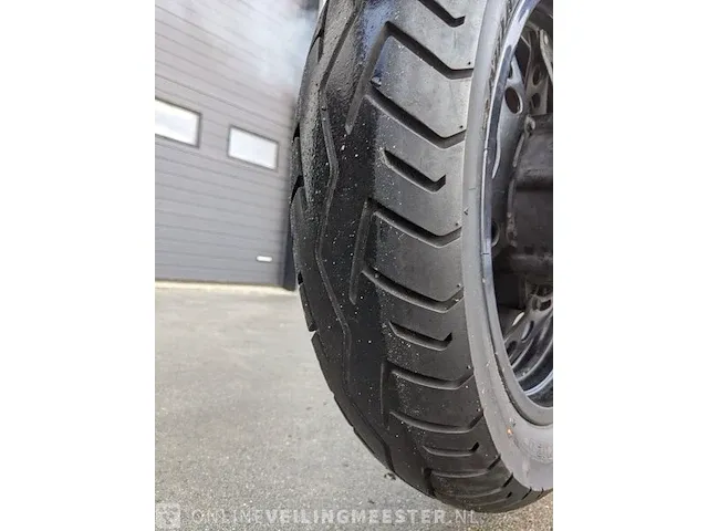 Motor honda, vf 1000 f2, bouwjaar 1989 - afbeelding 16 van  39