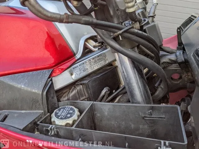 Motor honda, vf 1000 f2, bouwjaar 1989 - afbeelding 29 van  39