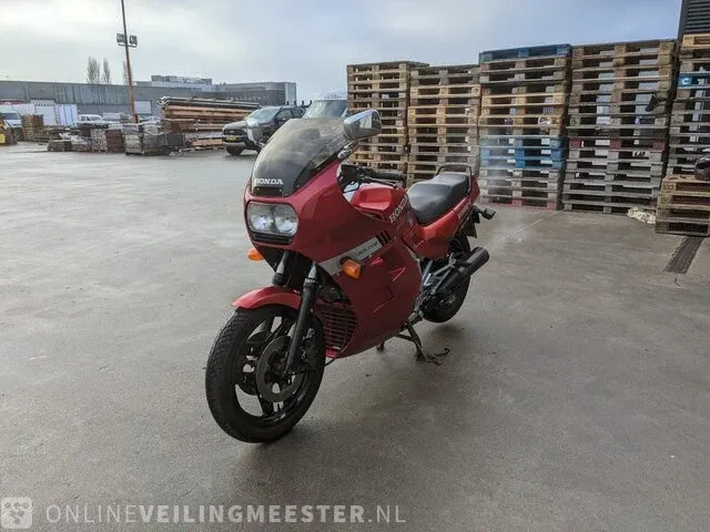 Motor honda, vf 1000 f2, bouwjaar 1989 - afbeelding 34 van  39