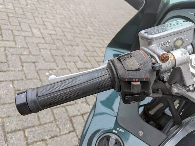 Motor honda, vfr 750 f, 1992 - afbeelding 11 van  57