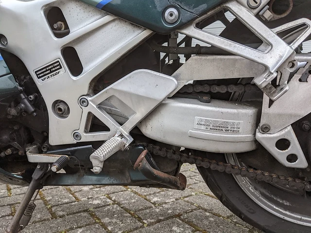 Motor honda, vfr 750 f, 1992 - afbeelding 29 van  57