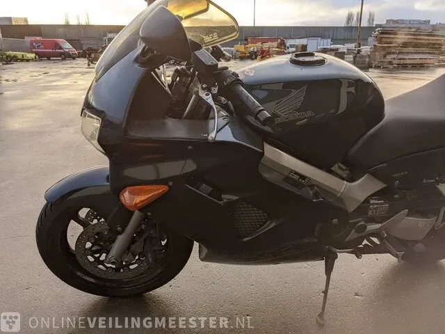 Motor honda, vfr800 fi rc46, bouwjaar 2001 - afbeelding 22 van  38