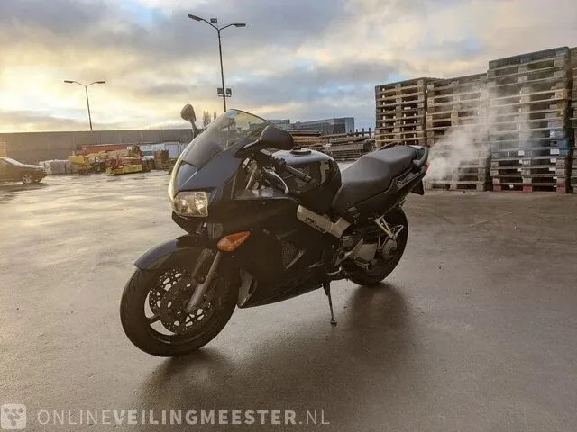 Motor honda, vfr800 fi rc46, bouwjaar 2001 - afbeelding 33 van  38