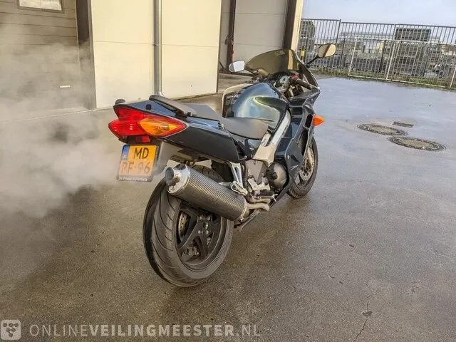 Motor honda, vfr800 fi rc46, bouwjaar 2001 - afbeelding 36 van  38