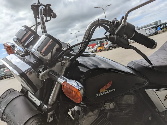 Motor, honda, vt 500c shadow, 1983 - afbeelding 22 van  54