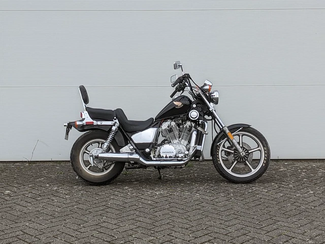 Motor honda, vt 700c shadow, 1986 - afbeelding 1 van  54