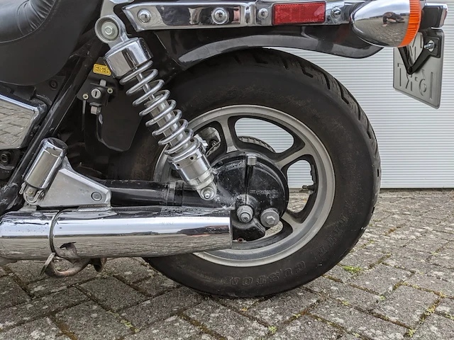 Motor honda, vt 700c shadow, 1986 - afbeelding 21 van  54