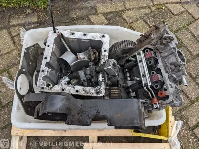Motor in onderdelen, compleet lombardini, fox 702 - afbeelding 3 van  10
