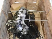 Motor in onderdelen mercedes-benz - afbeelding 5 van  12