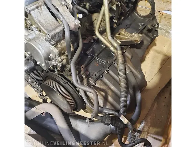 Motor in onderdelen mercedes-benz - afbeelding 7 van  12