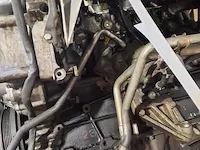 Motor in onderdelen mercedes-benz - afbeelding 9 van  12