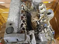Motor in onderdelen mercedes-benz - afbeelding 6 van  11