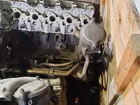 Motor in onderdelen mercedes-benz - afbeelding 2 van  12