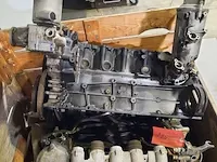 Motor in onderdelen mercedes-benz - afbeelding 10 van  12