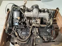 Motor in onderdelen mercedes-benz - afbeelding 9 van  12
