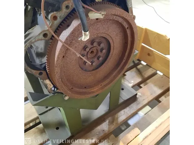 Motor in onderdelen mercedes-benz - afbeelding 6 van  14