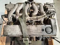 Motor in onderdelen mercedes-benz - afbeelding 14 van  14