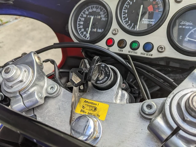 Motor, kawasaki, ninja zx-6r, 1995 - afbeelding 16 van  51