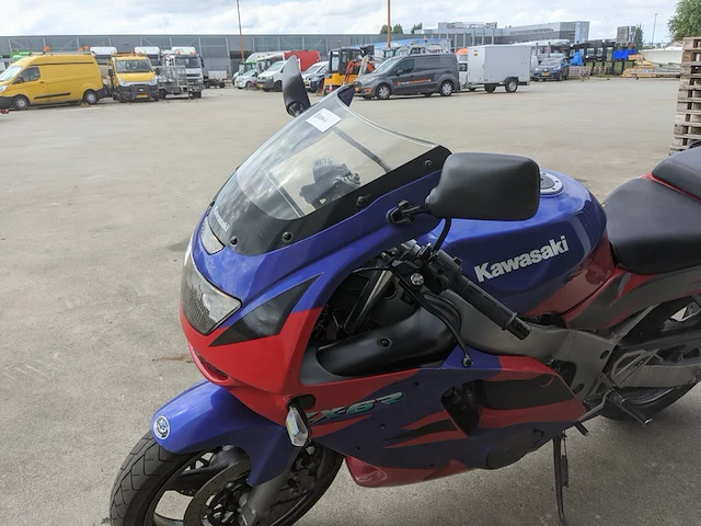 Motor, kawasaki, ninja zx-6r, 1995 - afbeelding 19 van  51