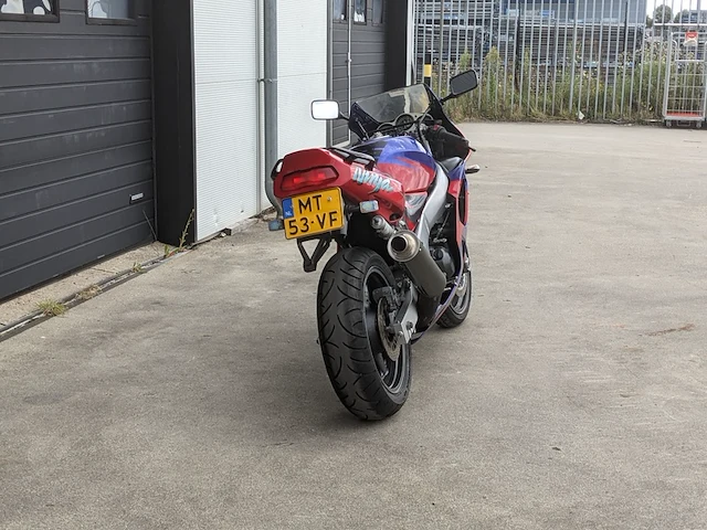 Motor, kawasaki, ninja zx-6r, 1995 - afbeelding 23 van  51