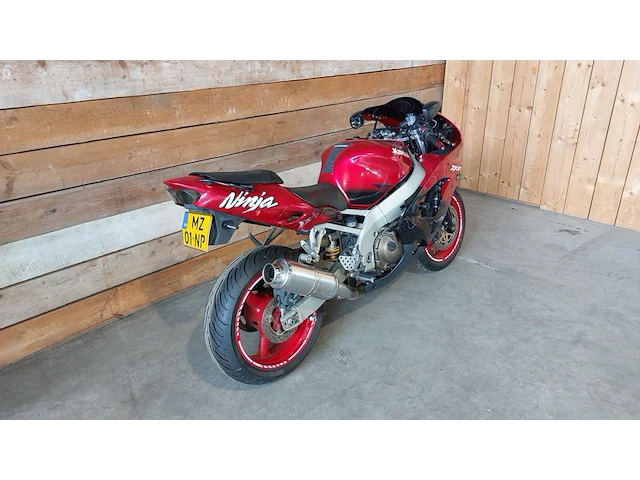 Motor, kawasaki, ninja zx-9r, 1999 - afbeelding 23 van  29