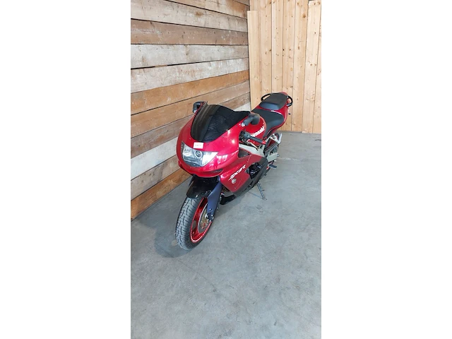 Motor, kawasaki, ninja zx-9r, 1999 - afbeelding 28 van  29