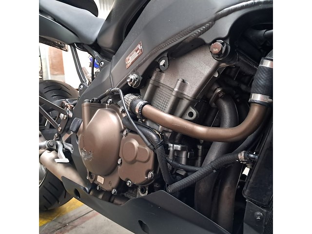 Motor, kawasaki, ninja zx-9r, 2003 - afbeelding 17 van  47