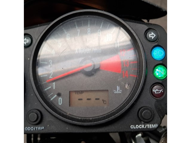 Motor, kawasaki, ninja zx-9r, 2003 - afbeelding 27 van  47