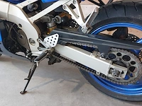 Motor, kawasaki, ninja zx-9r - afbeelding 16 van  32