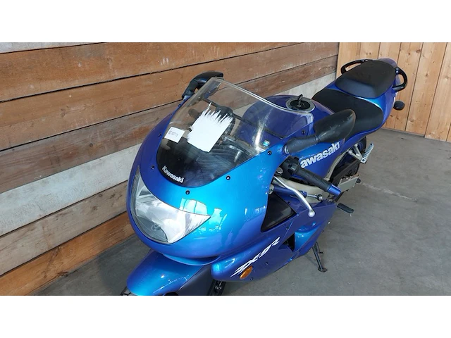 Motor, kawasaki, ninja zx-9r - afbeelding 20 van  32