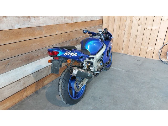 Motor, kawasaki, ninja zx-9r - afbeelding 27 van  32