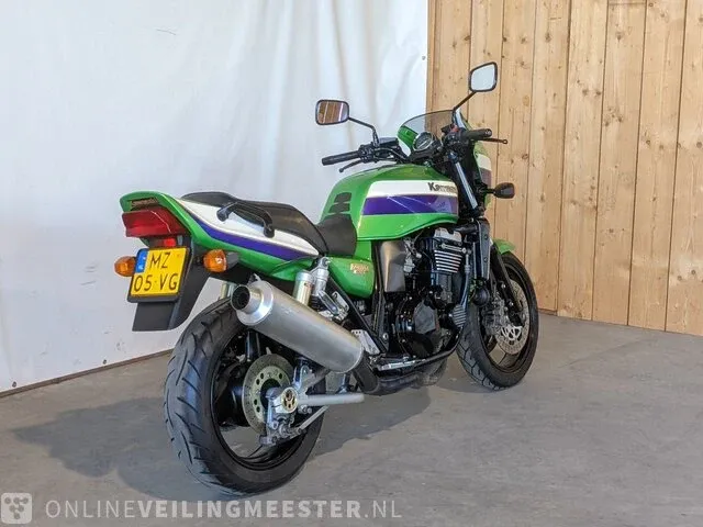 Motor kawasaki, zrx 1100, bouwjaar 1999 - afbeelding 12 van  21
